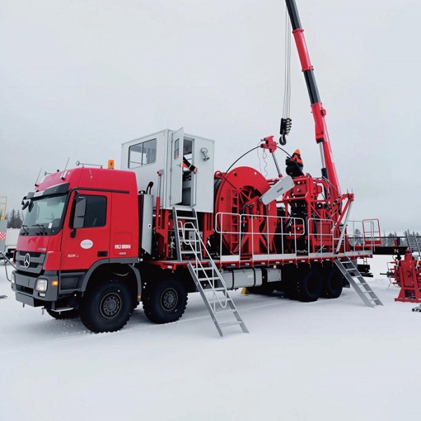SLG270 Coiled tubing unit