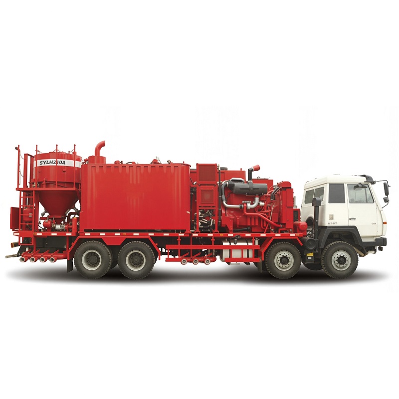 Fracturing fluid continuous mixing truck